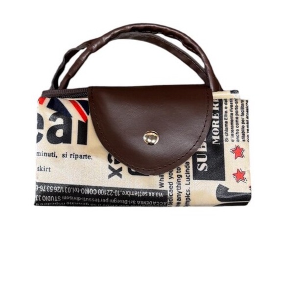 ✨ Inovecento London Stylish Newspaper Print & Flag Souvenir Shoulder Bag - Picture 3 of 6